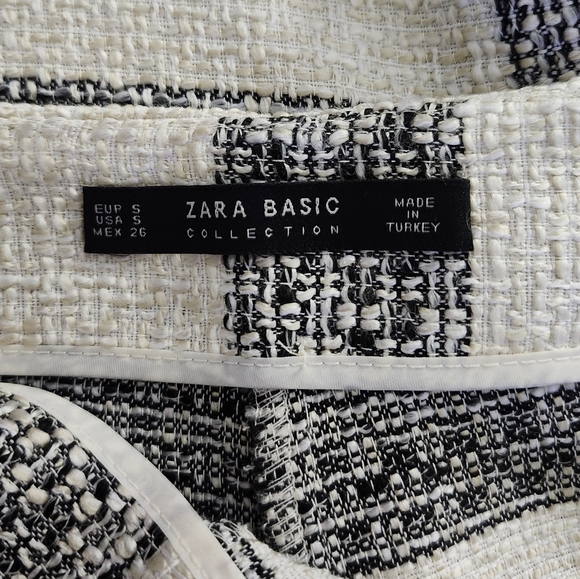 Zara Basics High-Rise Striped  Tweed Shorts  Women's Size S  Casual Side-Zip - Picture 2 of 11